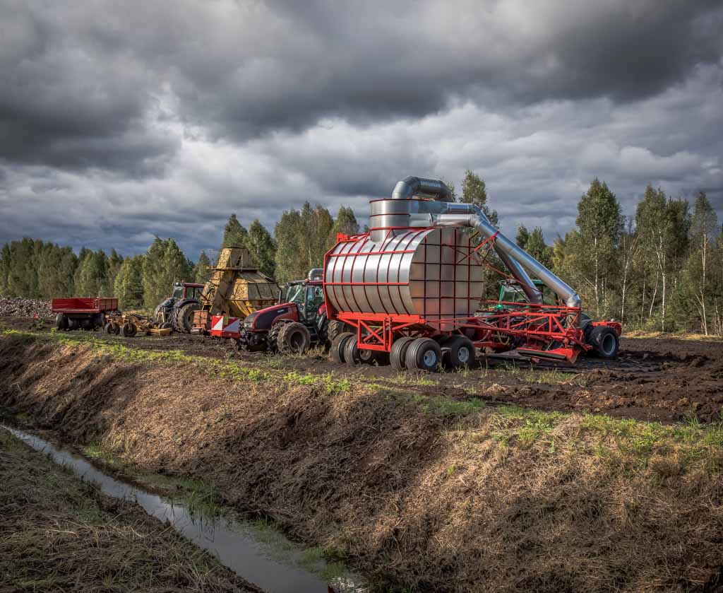 Grote turfwinningsmachines